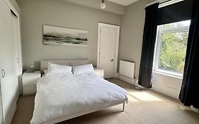 Springbank Apartment